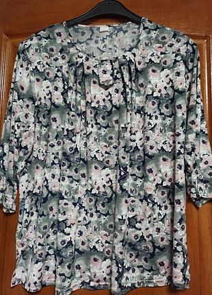 Блузка. великий розмір.
