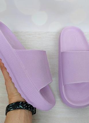 Легенькі шльопанці з піни різні кольори