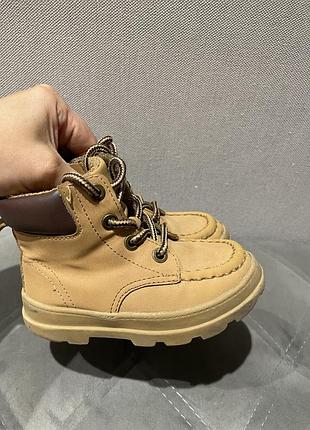 Ботіночки від h&m