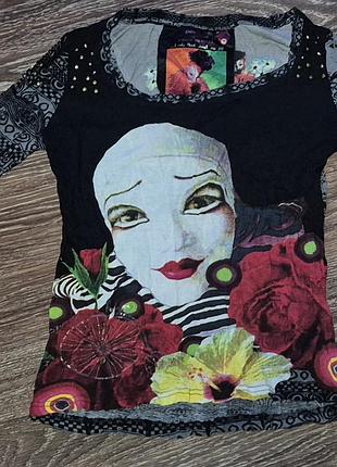 Экстраординарная кофточка бренда desigual, размер s, в идеальном состоянии