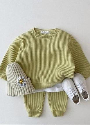 Костюмчик для малюків