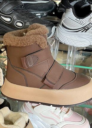 Теплые зимние водонепроницаемые ботинки для девочки