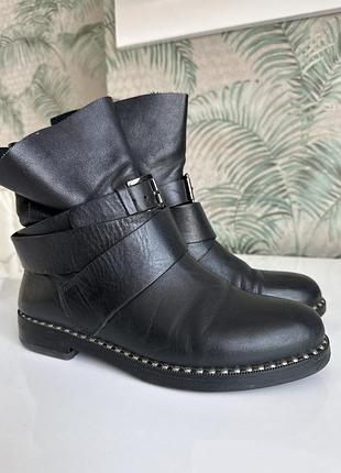 Черевики шкіряні