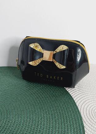 Милая косметичка с бантиком ted baker.