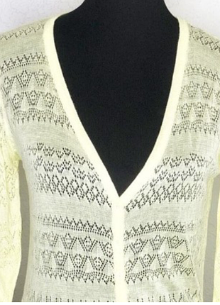 Ажурная хлопковая кофточка бледно- лимонного цвета