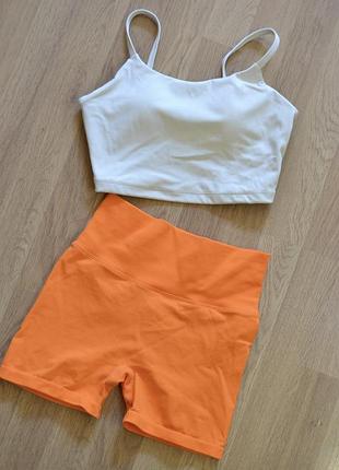 Велосипедки з пушап топ