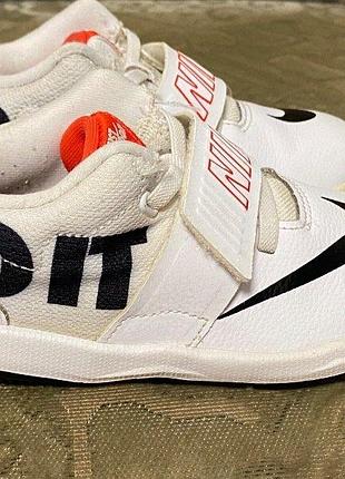 Кроссовки nike