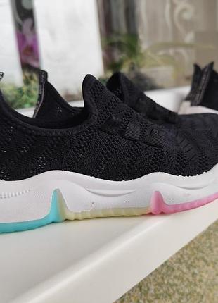 Кросівки для дівчинки