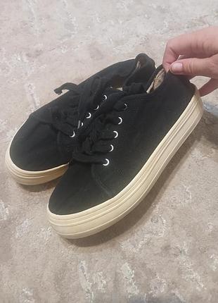 Продам кеди