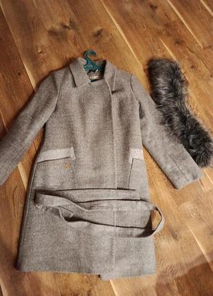 Продам пальто зимове