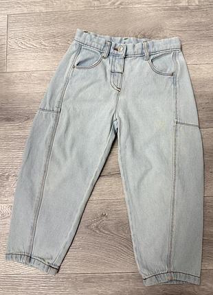 Джинсы мом
