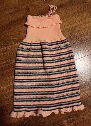 Платье вязаное