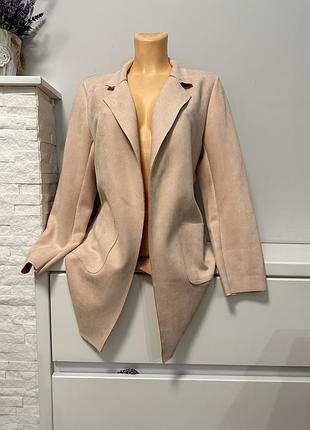 Піджак пудровий