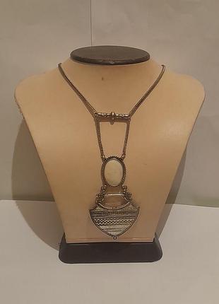 Етно-підвіска перламутр