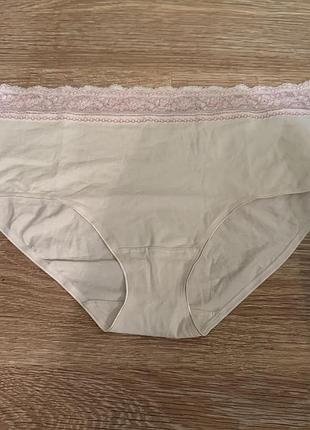 Розкішні, трусики, з мереживом, з верху, котонлві, в ніжно молочному, колірі, від дорогого бренду: m&s