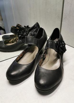 Черевички вінтажні