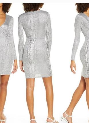 Платье в змеиный принт french onnection