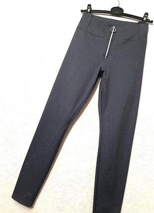 Стильные леггинсы женские черные-сири в мелкую клетку узкие стрейчевые брюки на все сезоны