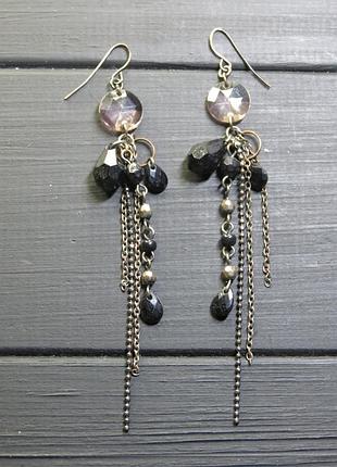 Серьги с цепочкой и черными кристалами