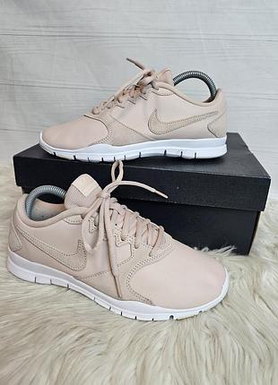 Кроссовки nike training 37.5 размер