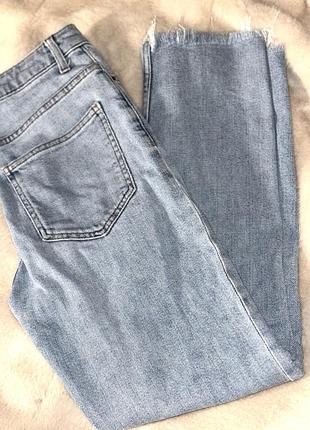 Джинси мом (mom) світло-сині з гудзиками