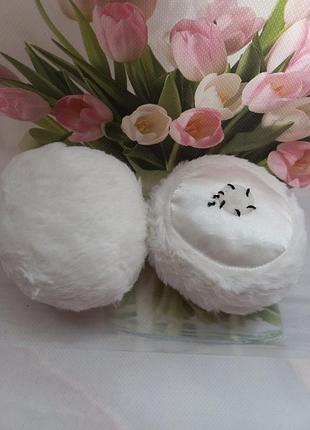 Мягние пушистые помпоны