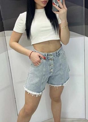 Жіночі шорти s
