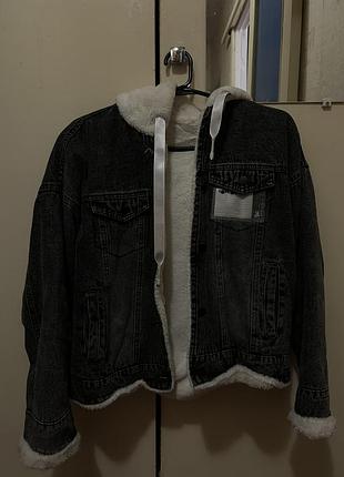 Куртка жіноча джинсова з утепленням розмір l