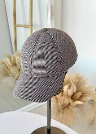 Жіноча тепла бейсболка в кольорах, кепка