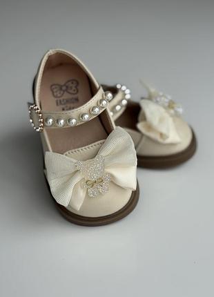 Мешти, туфлі в ідеальному стані, розмір 19, довжина устілки 13,5