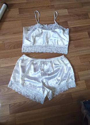 Нижнее белье шортики с маечкой пижамный комплект атлас размер l