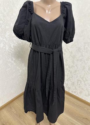 Актуальна котонова сукня пишний рукав