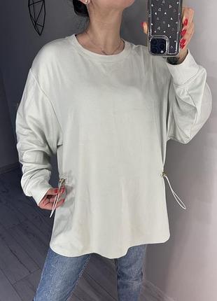 Абсолютно новий світшот із 100% перероблених пластикових пляшок