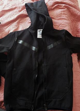 Костюм спортивний nike на хлопчика 6-7-8 років