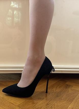 Жіночі високі підбори, каблуки на високих підборах