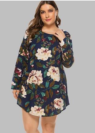 Красивое короткое платье цветы