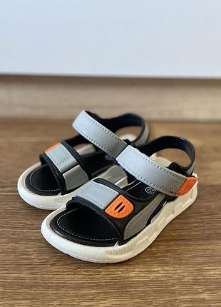 Босоніжки, сандалі для хлопчика 14 см