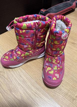 Легенькі зимові чобітки