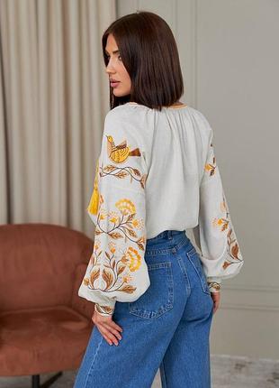 Стильная женская вышиванка рубашка бежевая женская