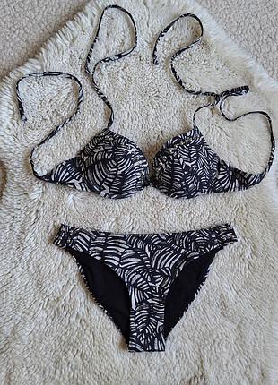 Купальник с пуш апом