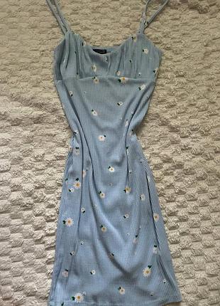 Сукня коротка