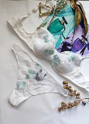 Комплект marks and spencer 75b 34b m l 40 38 стринги бюстгальтер