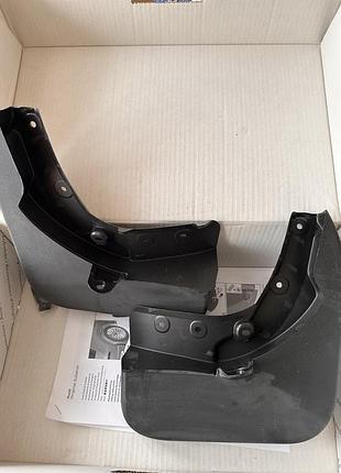 80a075106 80a075116 бризговики audi q5 2017- s-line оригінал 4шт