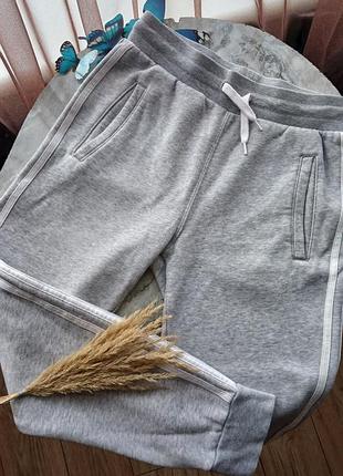 Спортивные штаны adidas 11-12 р 146-152см