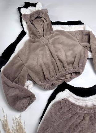 Тепла жіноча махрова піжама кофта і шорти