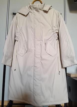 Стильний пуховик