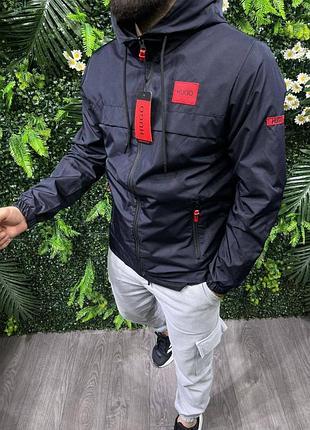 Куртка-ветровка на подкладке.
материал ( водоотталкивающая плащевка) качество 🔥🔥🔥
размер: s-m-l-xl-xxl (до 105 кг )