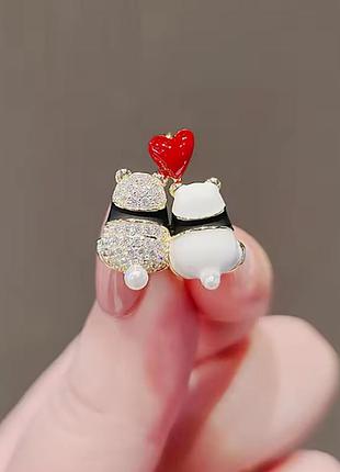 Емальована брошка ведмедики