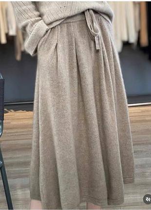 Элегантная, комфортная юбка