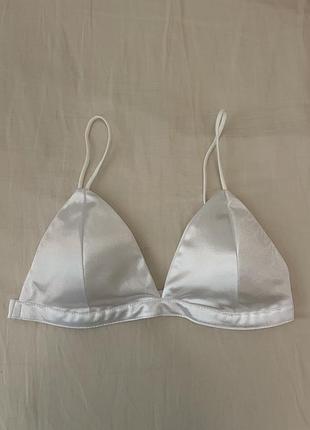 Ліфчик білий під атлас